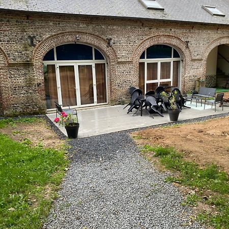 Les gîtes du château du cèdre Manneville-ès-Plains Exterior foto
